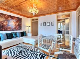 Portas do Teatro Apartments