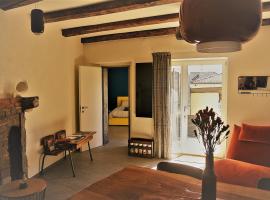 A Cà balade in Design, Hotel in Miglieglia