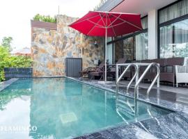 Flamingo Villa Happy BT, hotel with pools in Dai Lai