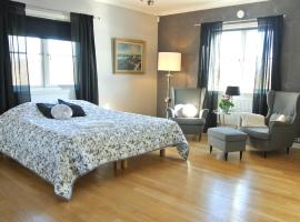 Villa Harriet, ξενοδοχείο σε Fittja