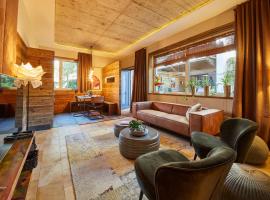 LALA home Chalet & Appartement, Hotel in Saalbach-Hinterglemm