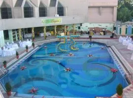 Le Grande Plaza Hotel