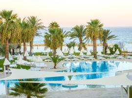 Venus Beach Hotel, hótel í Paphos City
