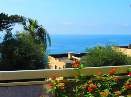 Les Terrasses de la Mer, hotel em Menton