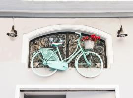 Hotel Smile & Co Hostal Boutique, hotel en Alicante