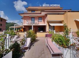 Hotel Residence Mondial, hotell i Moneglia