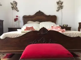 My Mother`s House