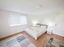 Lovely House Apartment