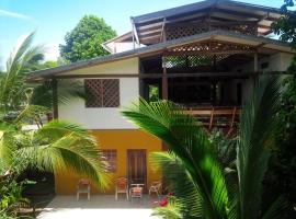 Pagalù Hostel, hotel v destinaci Puerto Viejo