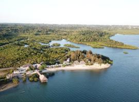 Pemba Misali Sunset Beach, hotel perto de Gombani Stadium, Wesha