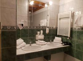 Hotel Du Donon, hotel v destinaci Grandfontaine