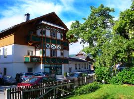 Gasthof zum Hirschen, hotel v destinaci Altaussee