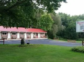 Paradise Resort Saratoga