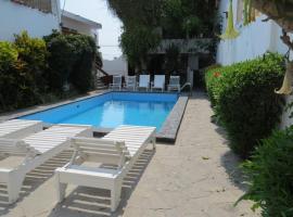 Huanchaco Hostal, rental pantai di Huanchaco