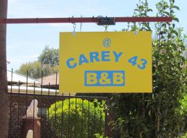 Carey 43 Bed & Breakfast, B&B i Bothaville