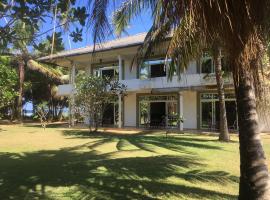 Raja Beach Hotel, bed and breakfast en Balapitiya