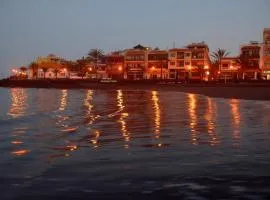 Apartamentos Brisamar a 50 metros de la playa