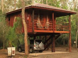 Hotel Cabanas, hotel cerca de Ilha Bonita Resort, Bonito