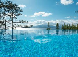 Atlantic Heritage Luxury Villa, Ferienhaus in Madalena