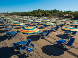 Camping Continental, hotel na praia em Marina di Castagneto Carducci