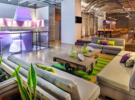 Hotel Bari Bucaramanga By OxoHotel、ブカラマンガのホテル