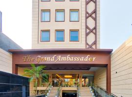 Viesnīca The Grand Ambassador pilsētā Phagvara