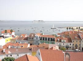 Ocean View Suite, apartment in Paço de Arcos