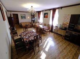 LAILA Guest House, ski resort in Mestia