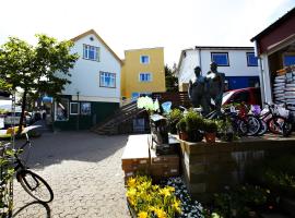 62N Guesthouse - City Center, homestay in Tórshavn