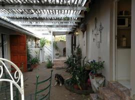 The Fever Tree Guest House, hotel near Hluhluwe Airport - HLW, 