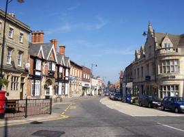 Angel at Bourne, hotel with parking in Bourne