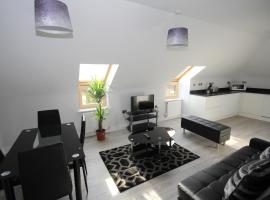 Holden Court Apartments - Apt 6, holiday rental in West Drayton