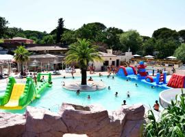 Camping Site de Gorge Vent, hotel spa en Fréjus