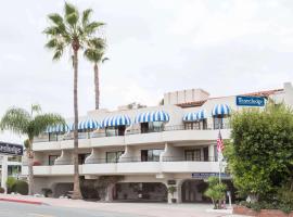 Travelodge by Wyndham San Clemente Beach, hotelli kohteessa San Clemente