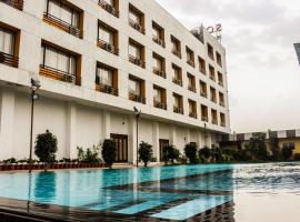 Solitaire Hotel And Resorts, hotel in Ujjain