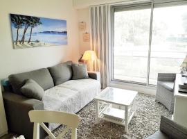 B13 Appartement avec Parking proche Plage, hotel in Arcachon