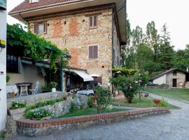 casa ciosse, hotel com estacionamento em Grognardo