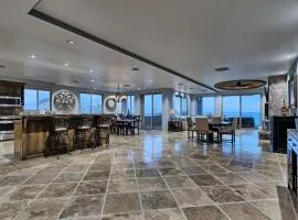 Amazing Penthouse at Bella Sirena with Views and Entertainment - 901-C