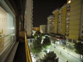 Korzo apartmani: Podgorica şehrinde bir otel