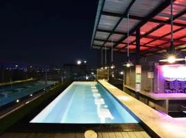248 STREET HOSTEL