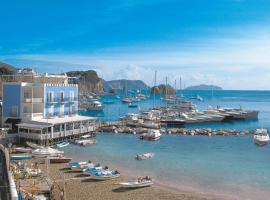 Hotel Gennarino A Mare, hotel en Ponza