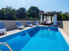 Apartmani Perkovic, holiday rental in Gustirna