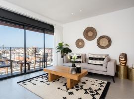 Duplex with Sea View Terrace above the Flea Market, hotel v destin&aacute;cii Tel Aviv