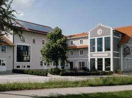Brauerei Gaststätte Stierberg, hotel v destinaci Obertaufkirchen