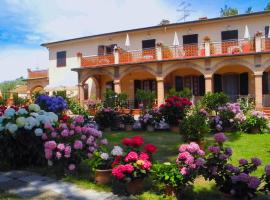 Hotel Le Renaie, hôtel à San Gimignano