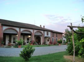 Agriturismo Campass, фермерский дом в городе Castelvetro Piacentino
