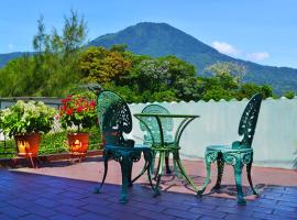 Hotel Oasis, vacation rental in San Salvador