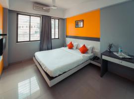 Hotel Aashish Deluxe Pet Friendly, hotelli Kolhapurissa