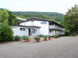 Riverside Apartment Hotel AG, готель у місті Duggingen