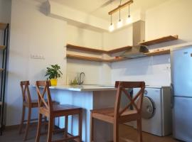 Alexander III, Hotel in Tiflis